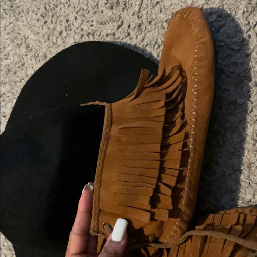 Moccasins - Picture 3 of 7